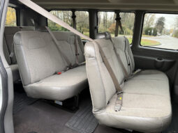 
										2021 Chevrolet Express 3500 full									