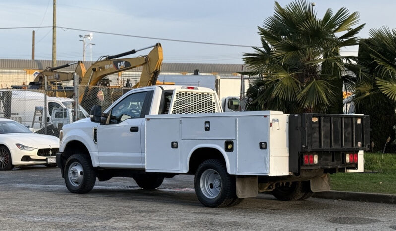 
								2018 Ford F-350 full									