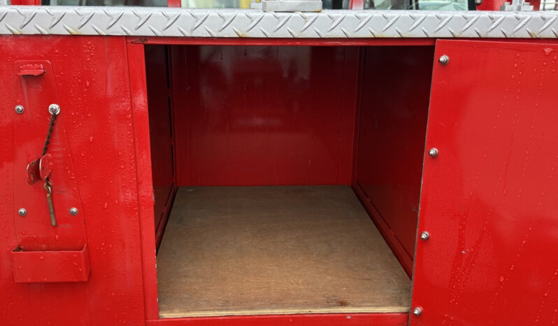 
								2001 Toyota Dyna full									