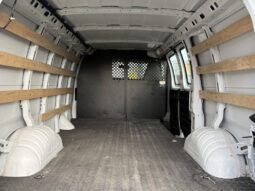 
										2023 GMC Savana 2500 full									