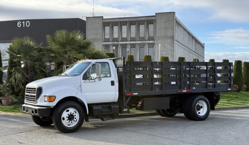 
								2001 Ford F650 full									