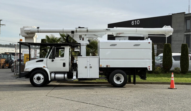 
								2011 International 4300 full									