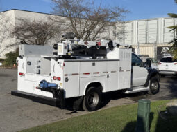 
										2009 Ford F-550 full									