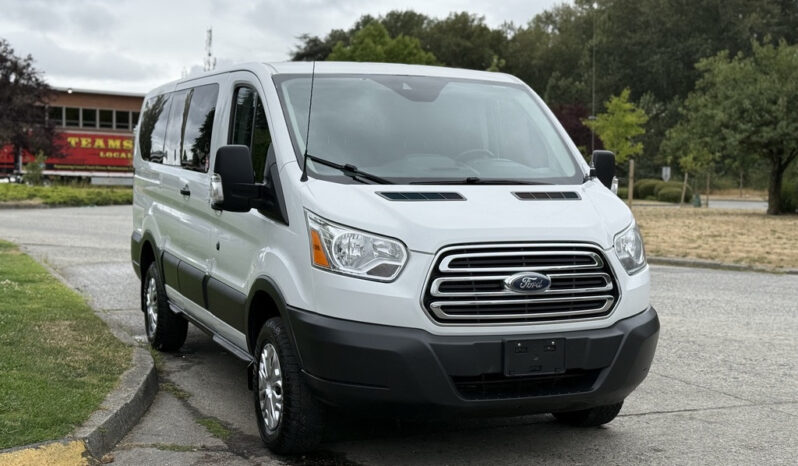 
								2017 Ford Transit full									