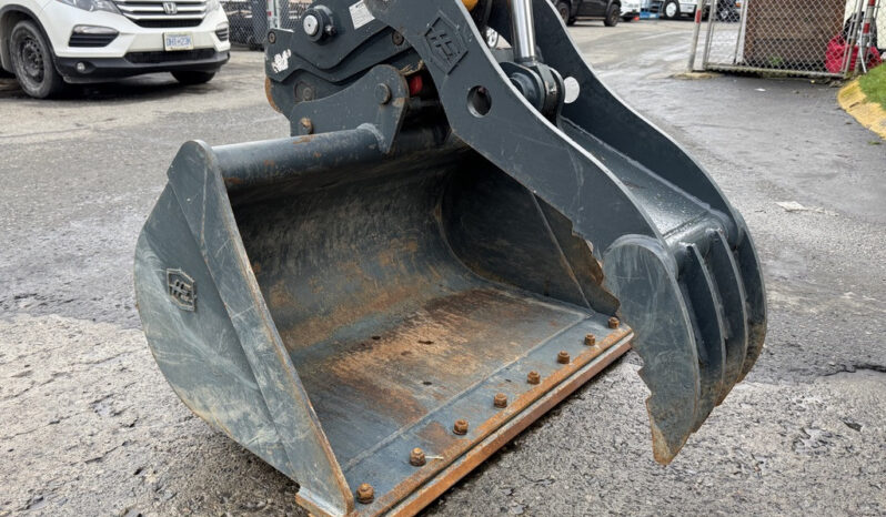 
								2022 Hyundai Robex full									