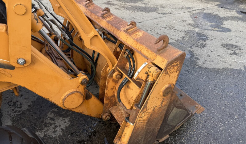 
								2005 CASE 570 full									