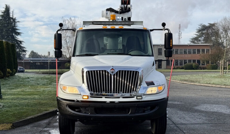
								2013 International DuraStar full									