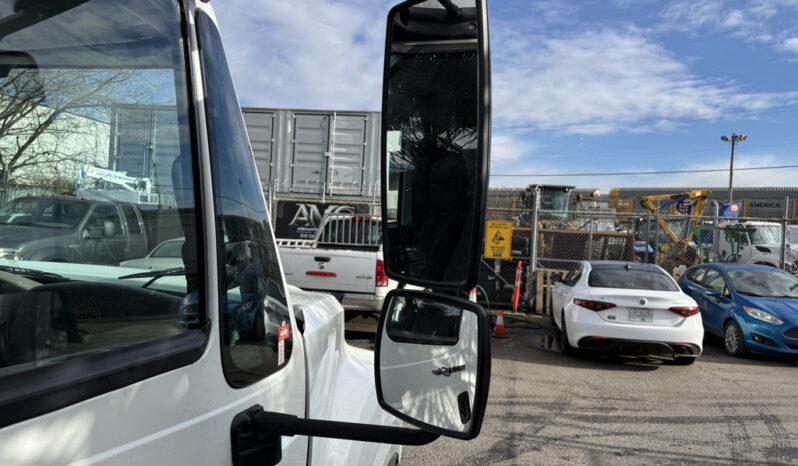 
								2014 International TerraStar full									
