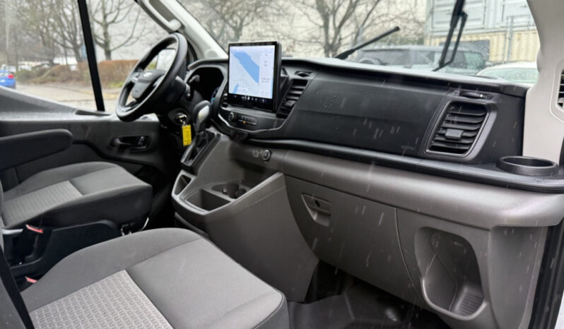 
								2023 Ford Transit full									