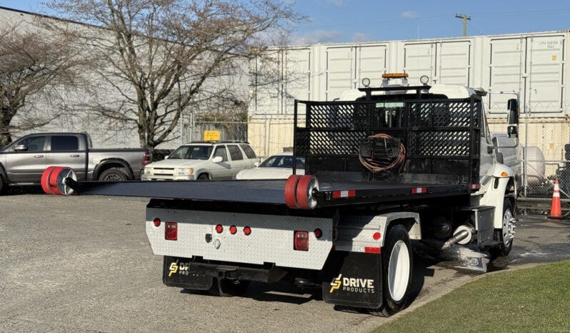 
								2017 International DuraStar full									