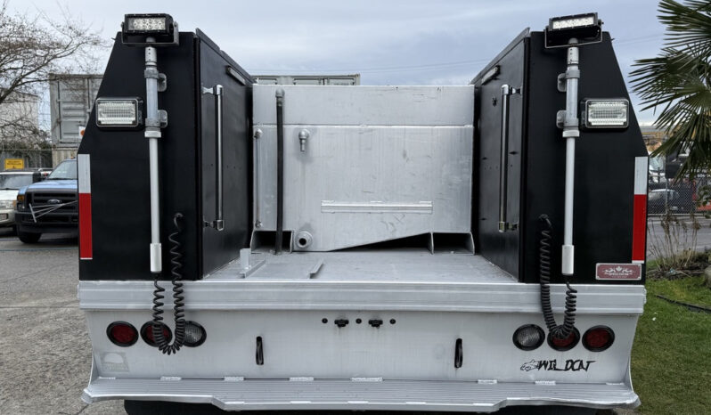 
								2016 Ford F-550 full									
