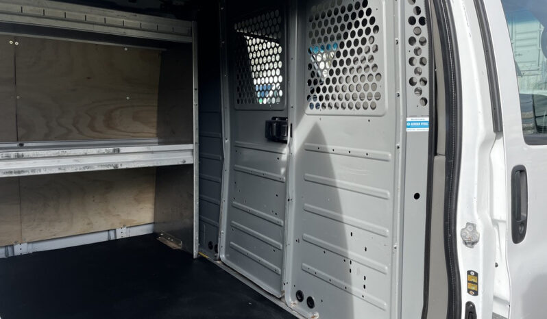 
								2015 Chevrolet Express 2500 full									