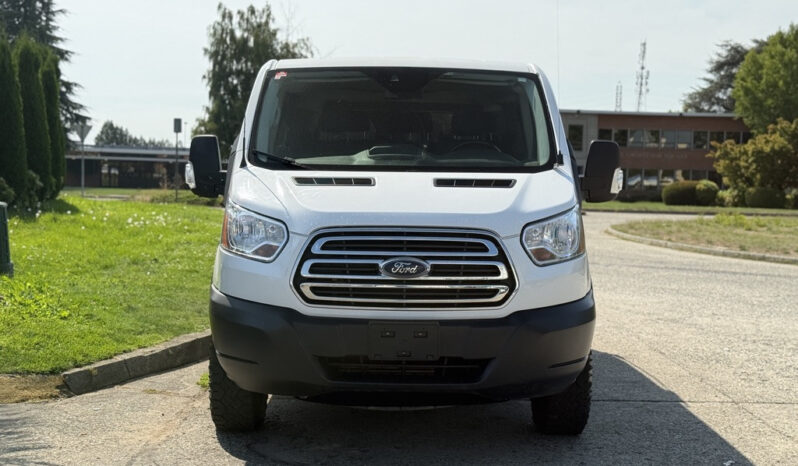 
								2017 Ford Transit full									
