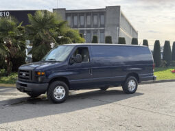 
										2011 Ford Econoline full									