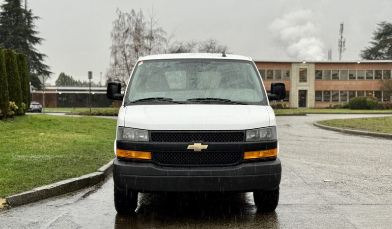
								2021 Chevrolet Express full									