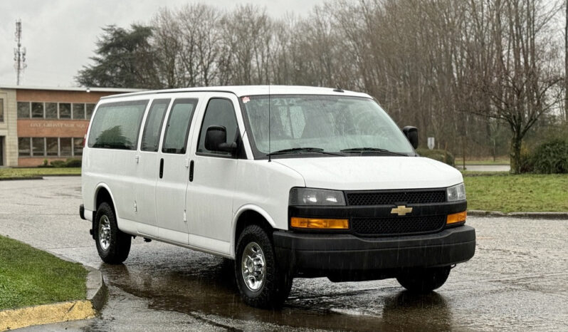 
								2021 Chevrolet Express full									