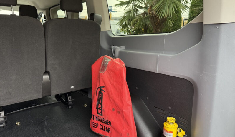 
								2017 Ford Transit full									