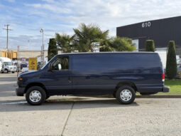 
										2011 Ford Econoline full									