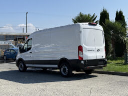 
										2022 Ford Transit 250 full									