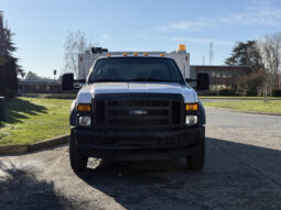 
										2009 Ford F-550 full									