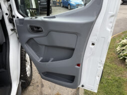 
										2017 Ford Transit full									