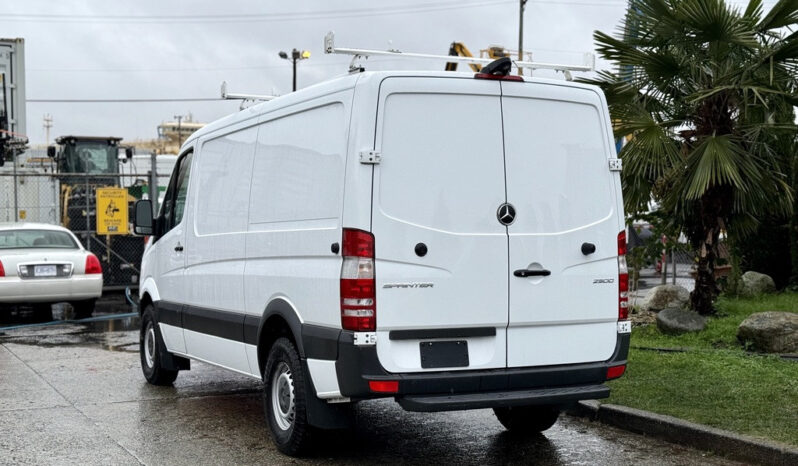 
								2017 Mercedes-Benz Sprinter full									