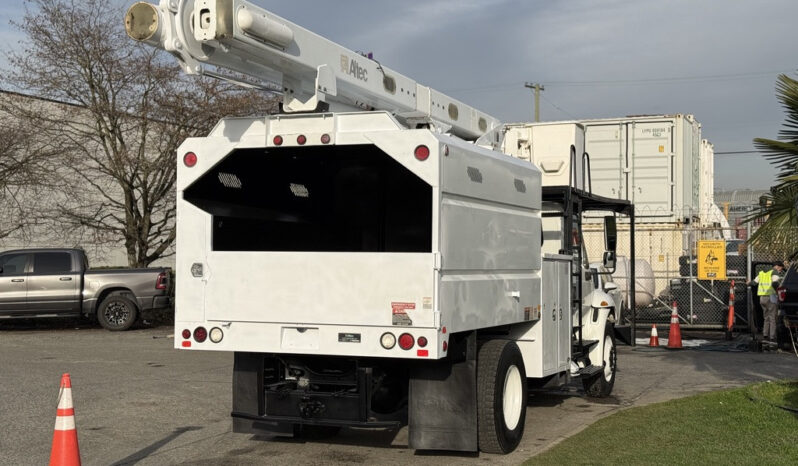 
								2011 International 4300 full									