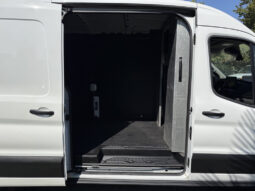 
										2022 Ford Transit 250 full									