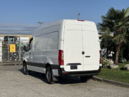
										2020 Mercedes-Benz Sprinter full									