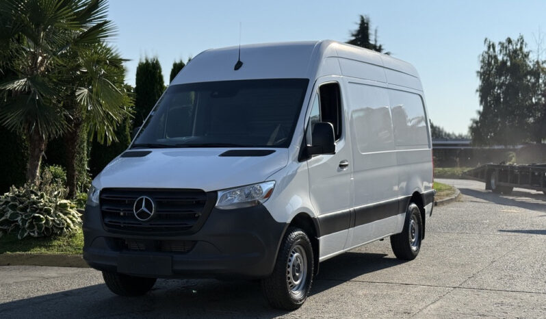 
								2020 Mercedes-Benz Sprinter full									