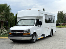 
										2015 Chevrolet Express full									