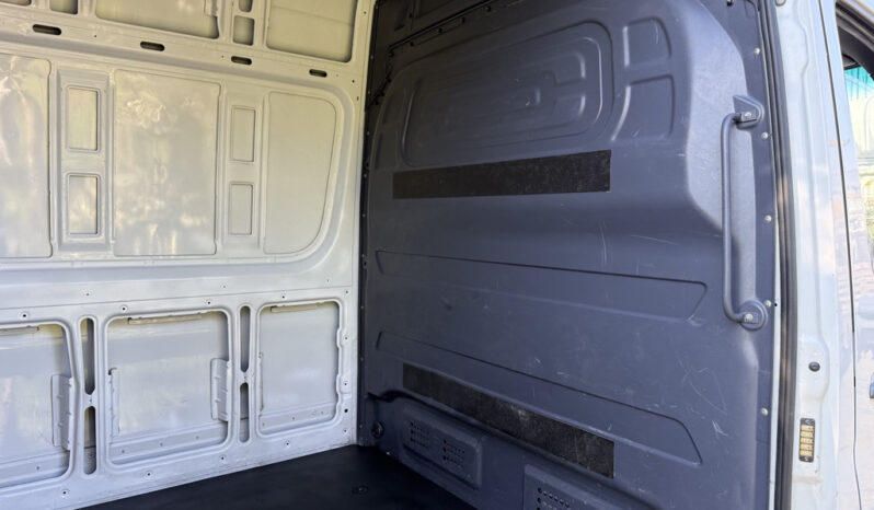 
								2020 Mercedes-Benz Sprinter full									