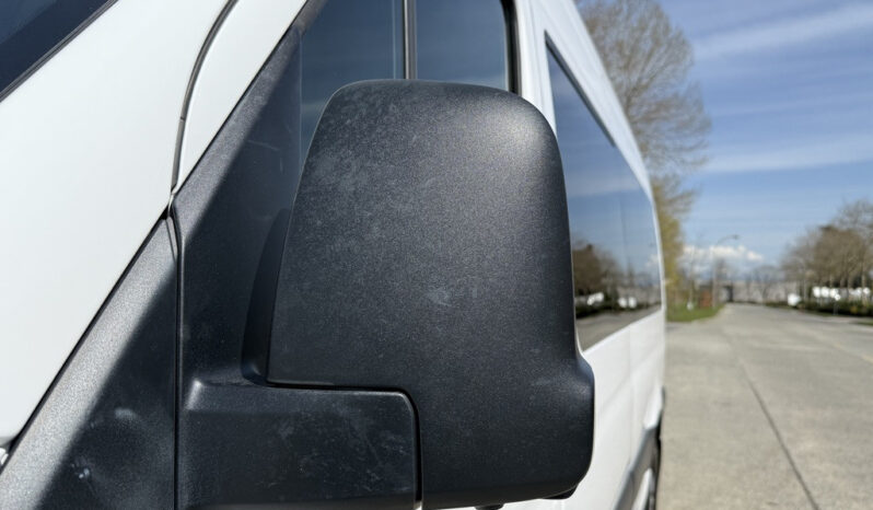 
								2023 Mercedes-Benz Sprinter full									