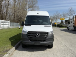 
										2023 Mercedes-Benz Sprinter full									