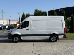 
										2020 Mercedes-Benz Sprinter full									
