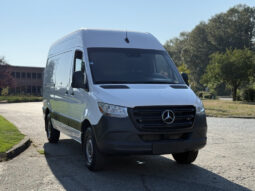 
										2020 Mercedes-Benz Sprinter full									