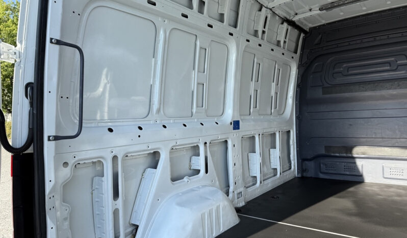 
								2020 Mercedes-Benz Sprinter full									