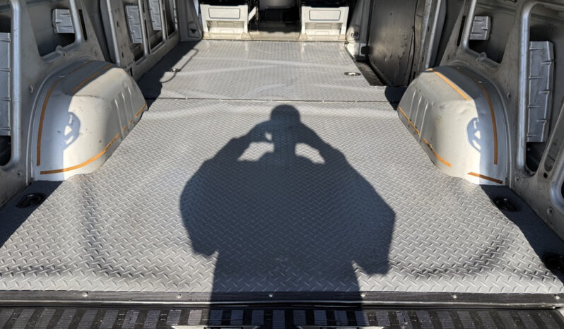 
								2007 Dodge Sprinter 2500 full									