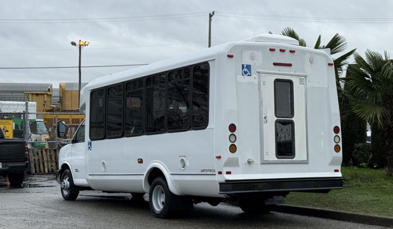 
								2013 Chevrolet Express full									