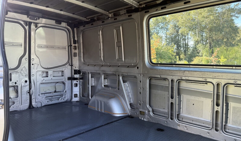 
								2007 Dodge Sprinter 2500 full									