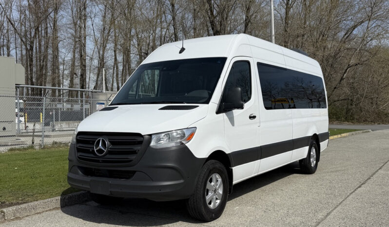 
								2023 Mercedes-Benz Sprinter full									