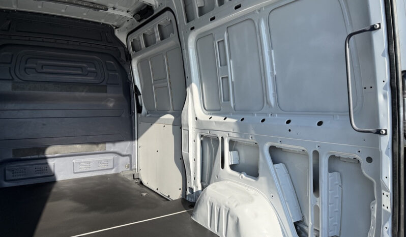 
								2020 Mercedes-Benz Sprinter full									