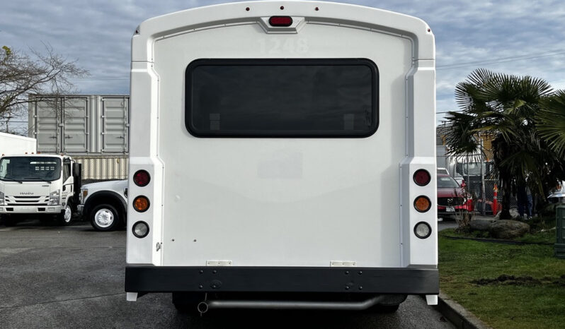 
								2017 Chevrolet Express full									