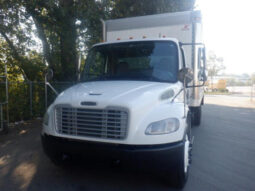 
										2011 Freightliner M2 106 full									