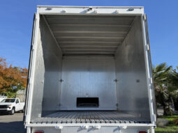 
										2011 Freightliner M2 106 full									