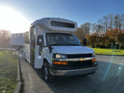 
										2017 Chevrolet Express full									