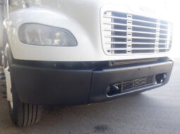 
										2011 Freightliner M2 106 full									