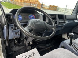 
										2006 Hino 268 full									