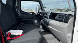 
										2018 Mitsubishi Fuso full									