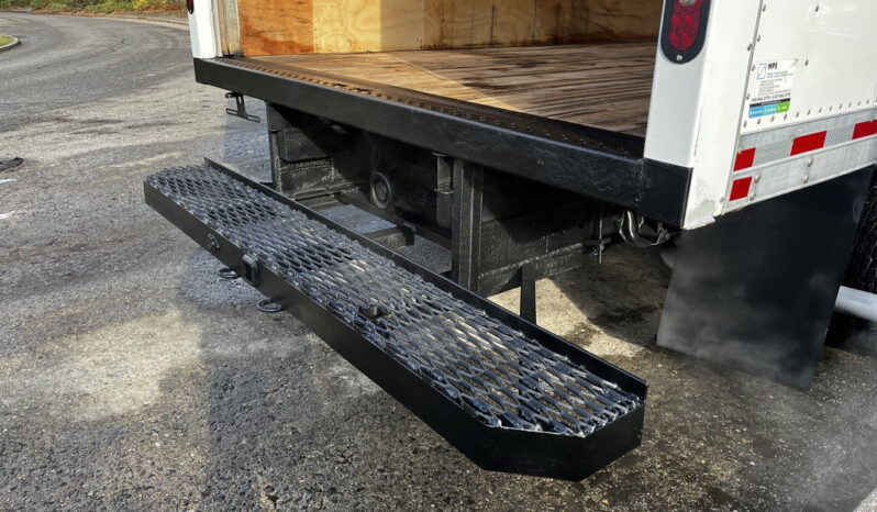 
								2021 Ford E-450 Super Duty full									